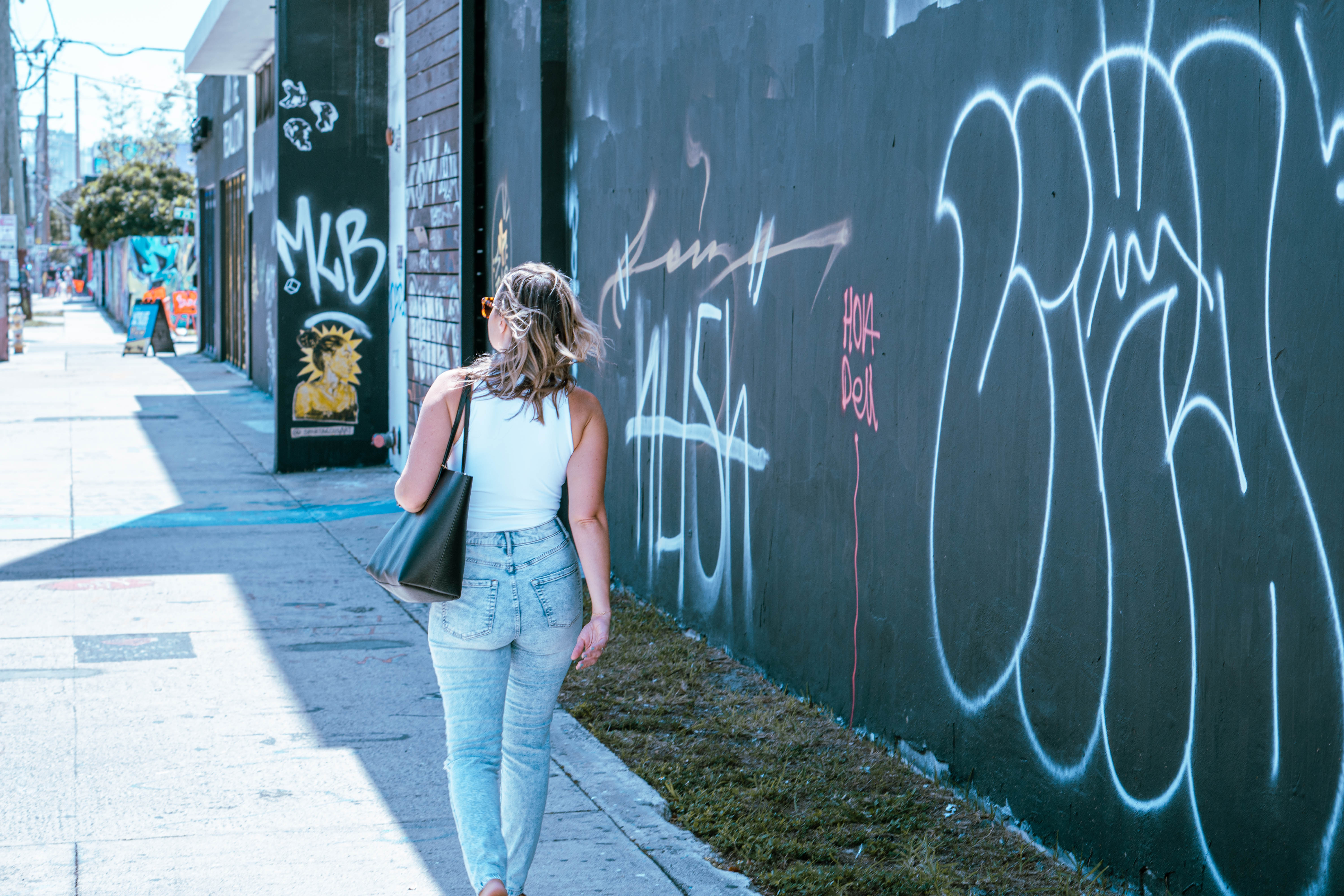 Sean Rowe leveraging AI tools for digital marketing automation